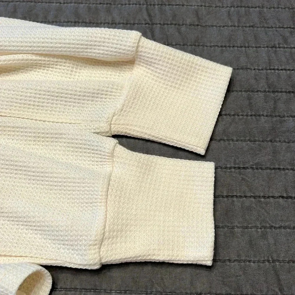 Waffle knit with square neckline - Picture 7 of 7